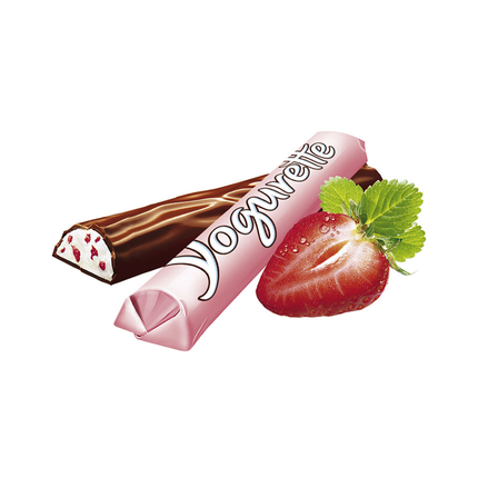 Erdbeer-Joghurt Schokoriegel mit Vanillecreme-Füllung, angeschnitten, mit Erdbeere