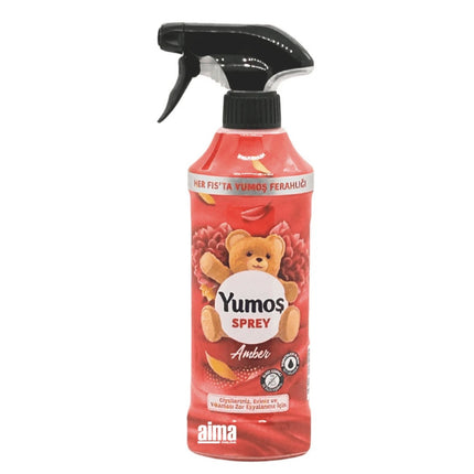 Raumspray-Flasche Yumos im Amber-Duft, rot-orange, mit Sprühkopf